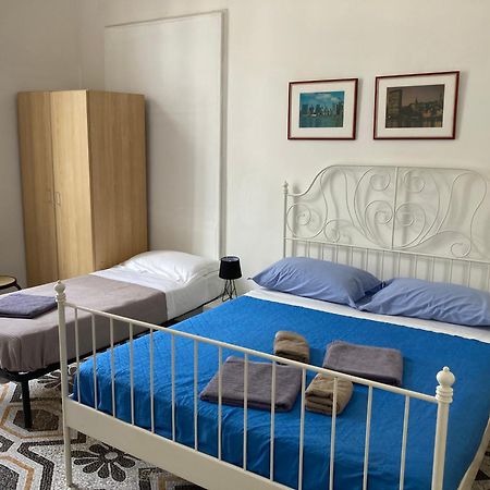 Guest House Roma 제노바 외부 사진