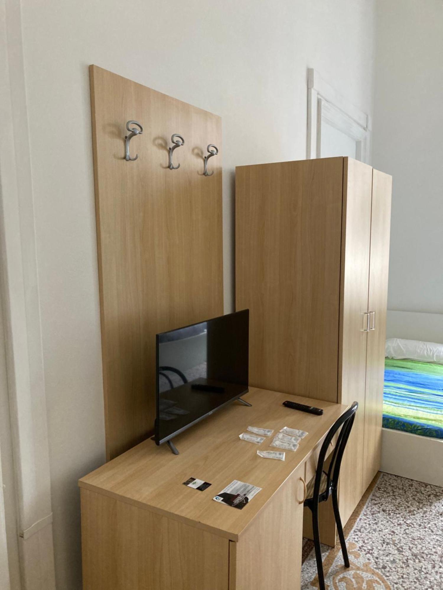 Guest House Roma 제노바 외부 사진