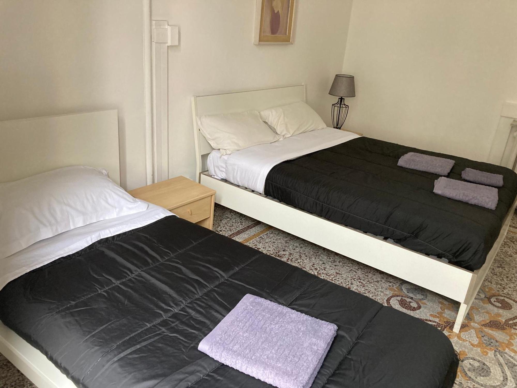 Guest House Roma 제노바 외부 사진