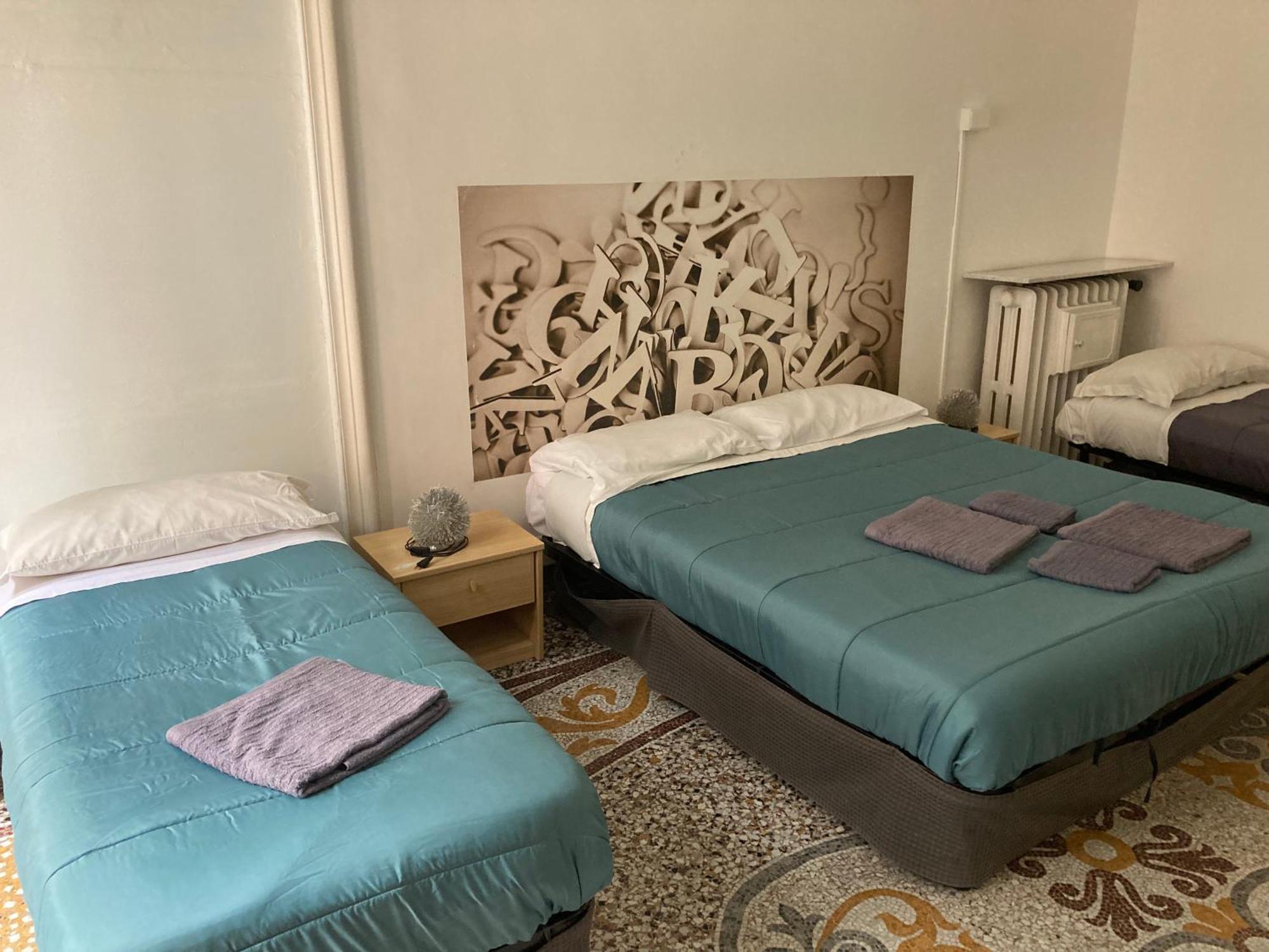Guest House Roma 제노바 외부 사진