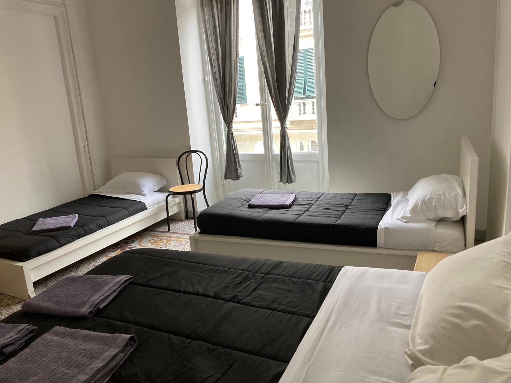 Guest House Roma 제노바 외부 사진