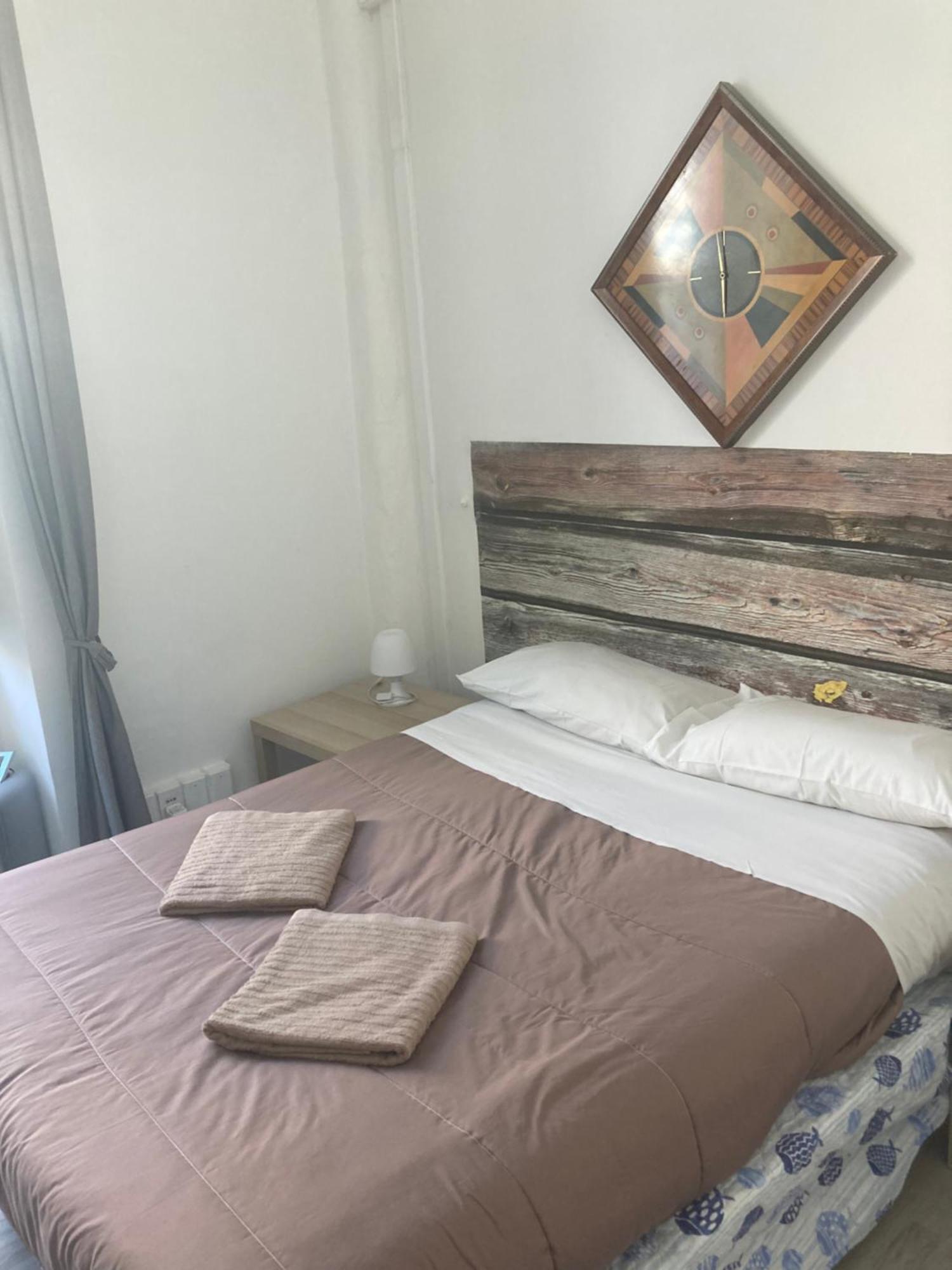 Guest House Roma 제노바 외부 사진