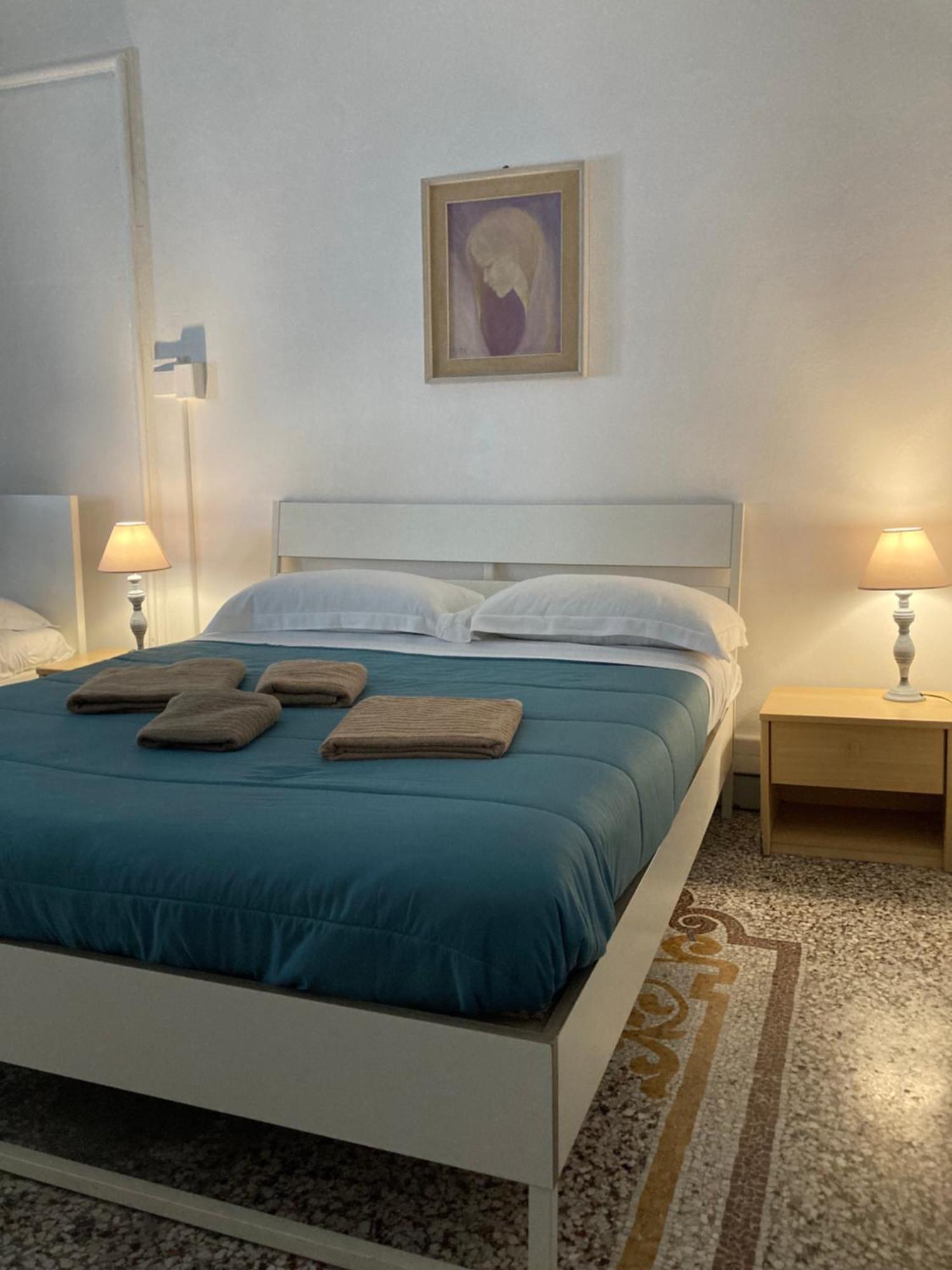 Guest House Roma 제노바 외부 사진